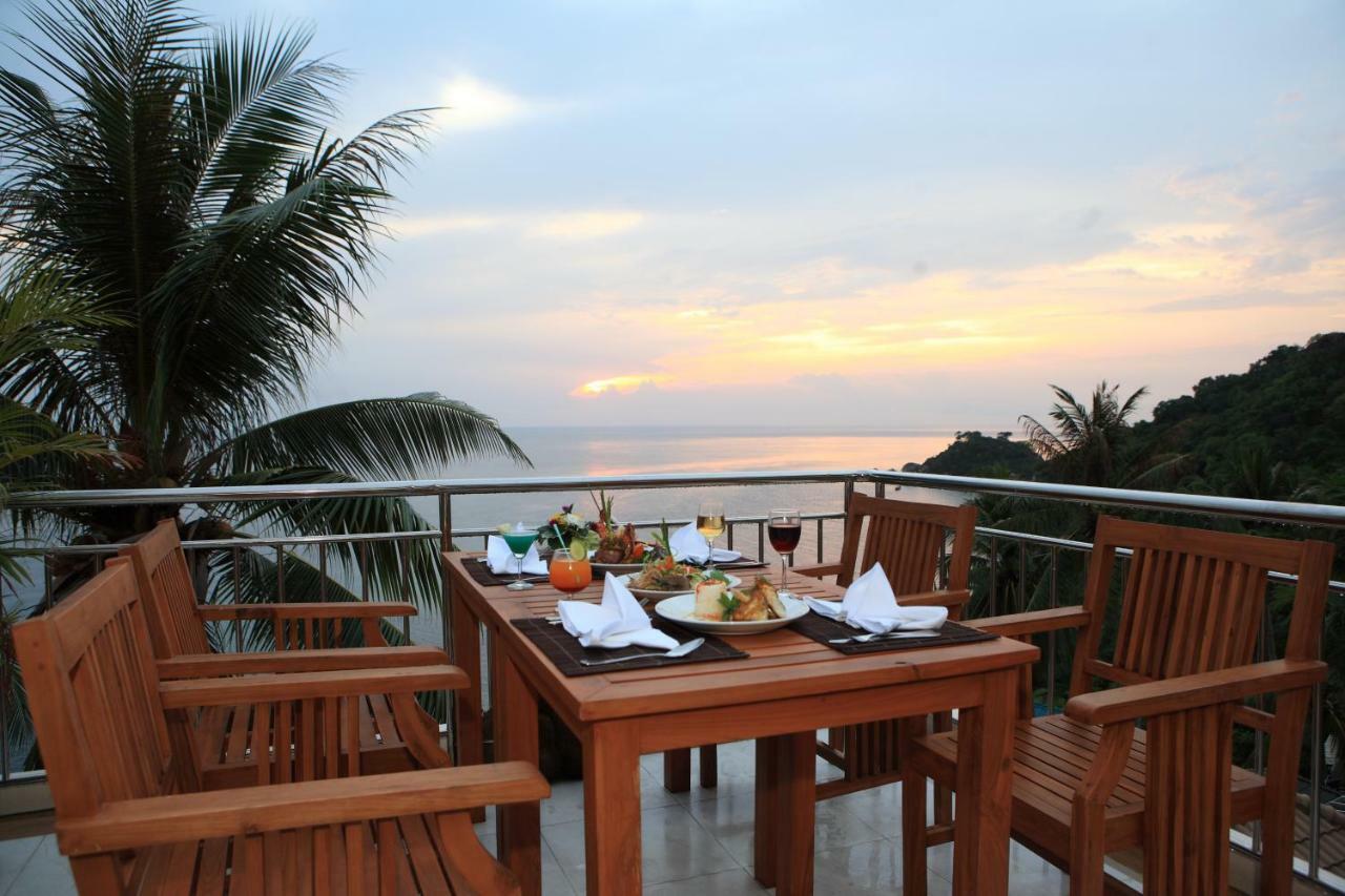 Pinnacle Ban Ko Tao